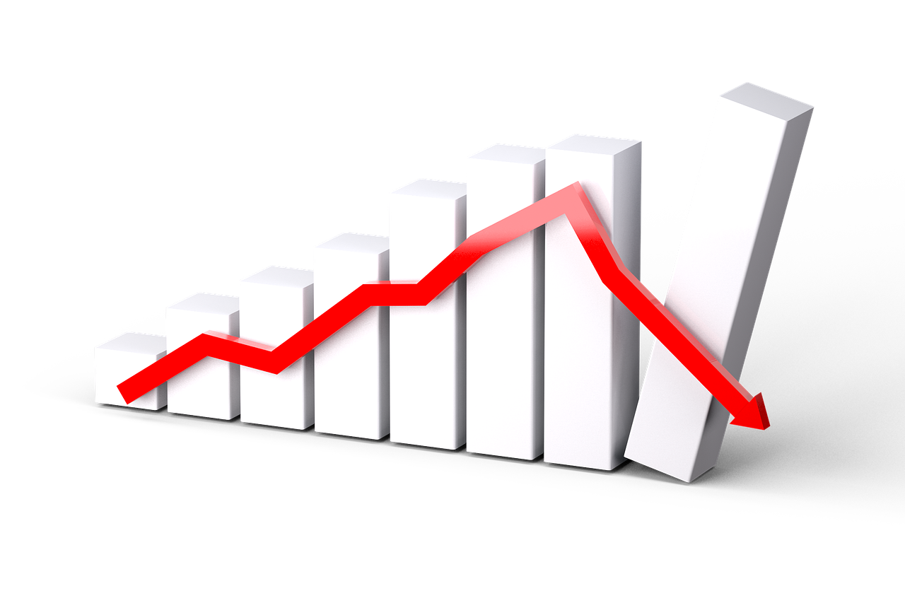 卓翼科技股东户数连续5期下降 筹码集中以来股价累计下跌15.46%